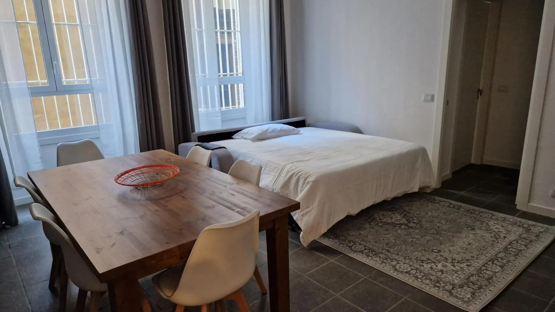 Homes & Suites - Milano Meravigli Den 0*, Mediolan Włochy